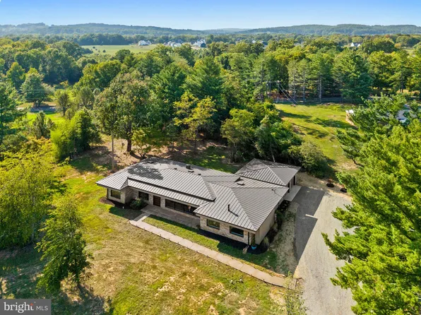 6653 Riley Rd, Warrenton, VA 20187