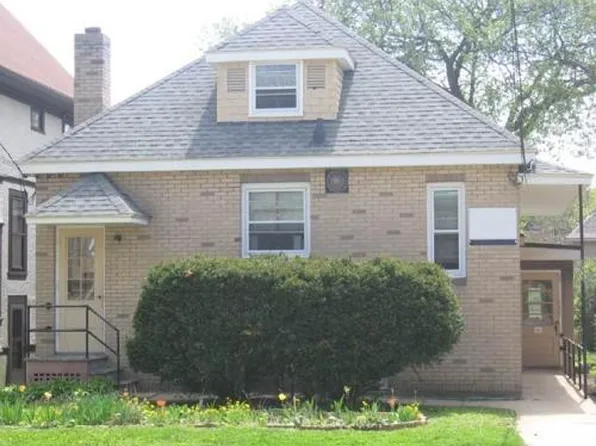 1033 E Johnson St APT 2, Madison, WI 53703