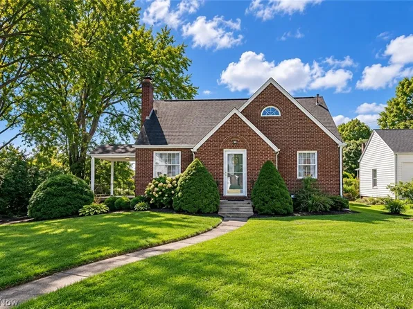 312 32nd St NW, Canton, OH 44709