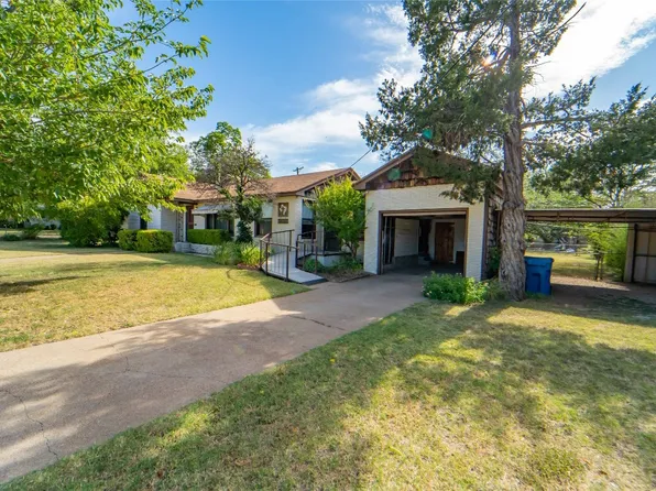 407 S Harvey St, Breckenridge, TX 76424