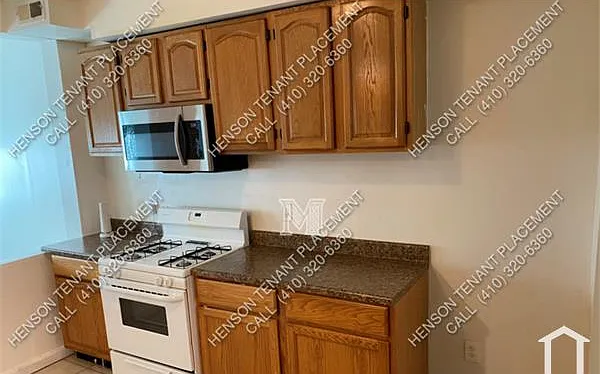 707 N Glover St — Photo 5