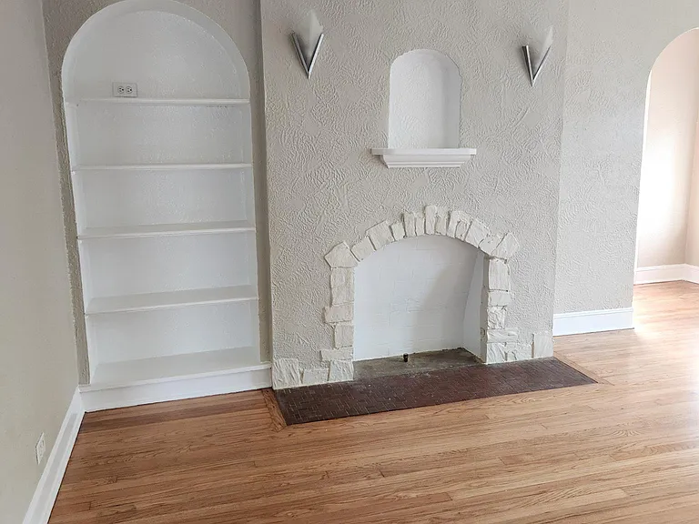 5737 Goodwin Ave — Photo 4