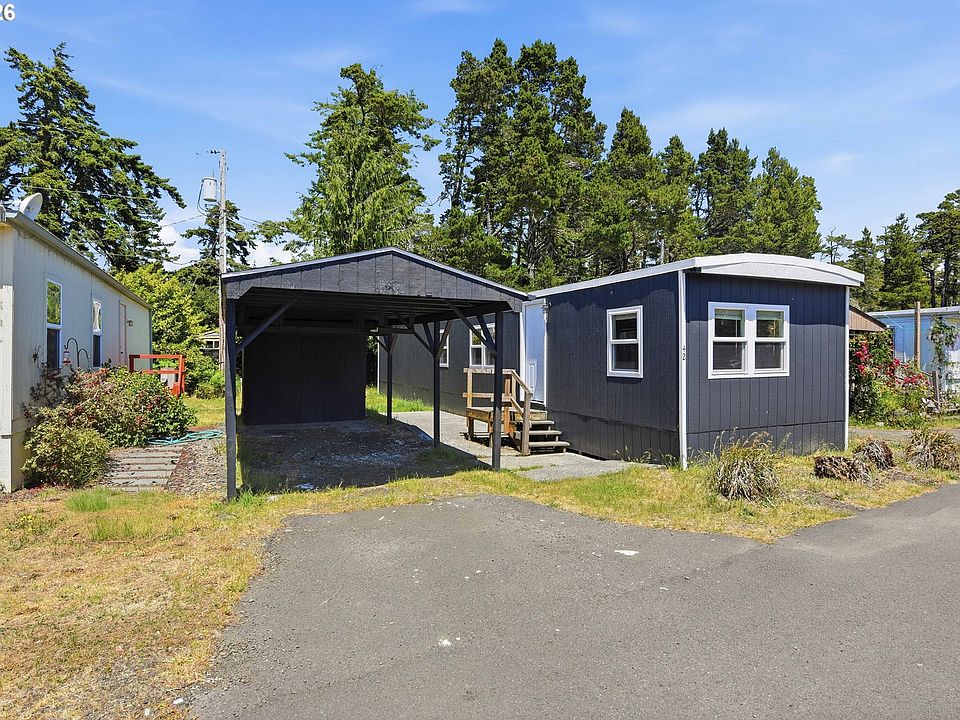 1st image of 87735 Highway 101 Space 42