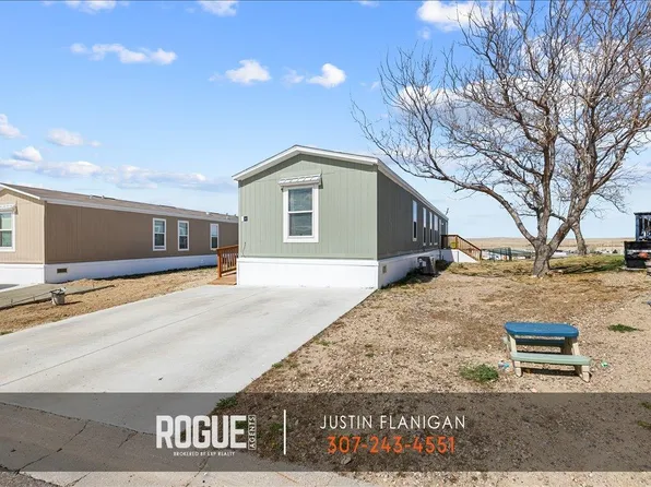 4901-4 E Lathrop Rd, Evansville, WY 82636