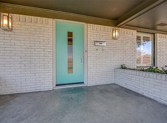 2nd image of 10116 Woodgrove Dr