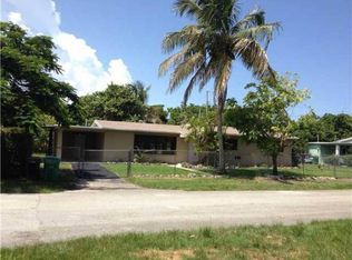 9299 SW 165th St, Palmetto Bay, FL 33157