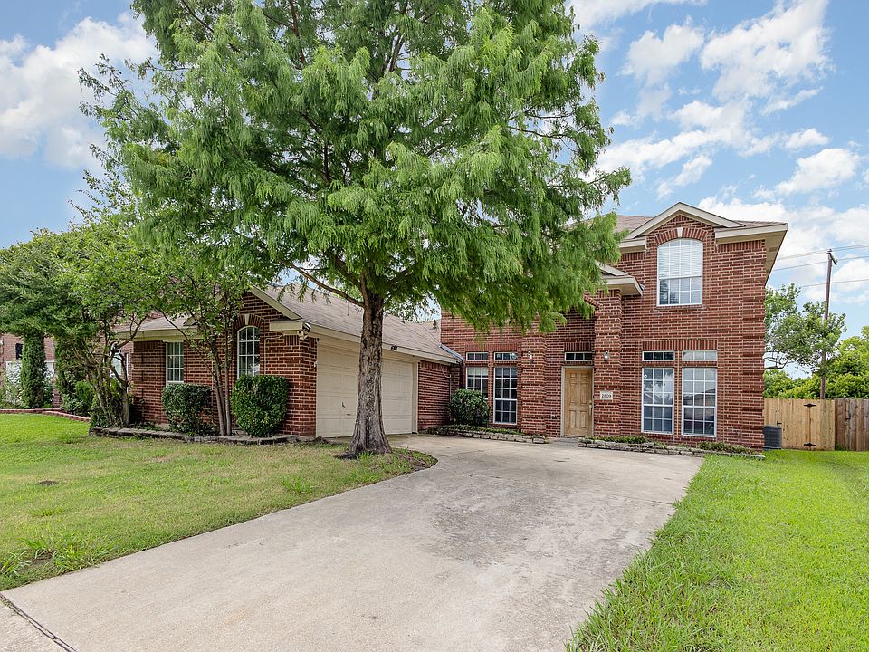 1st image of 2809 Ventanna Dr