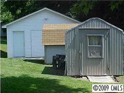 2nd image of 205 E Georgia Ave