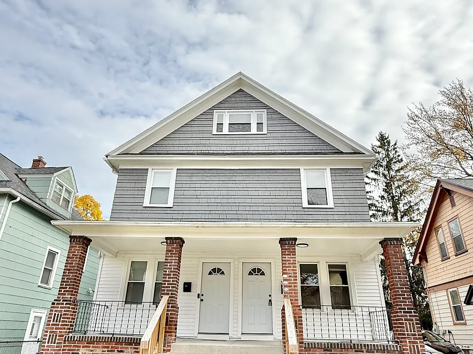 44 Allandale Ave