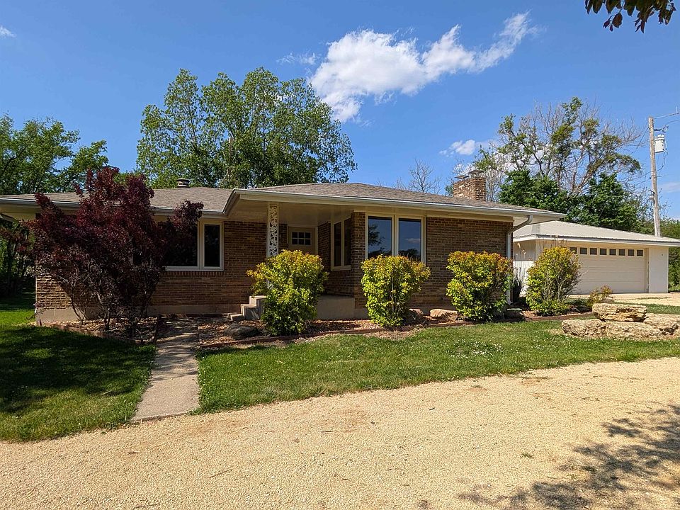 1st image of 13835 Saunders Rd