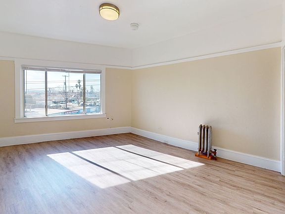 4th image of 3524 Foothill Blvd APT 23