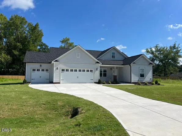 111 Lynn Ln, Selma, NC 27576