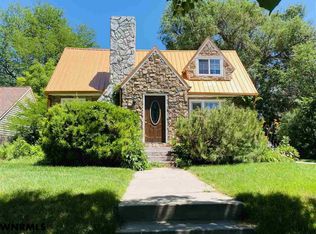 2211 4th Ave, Scottsbluff, NE 69361