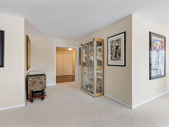 Large Spaces and Open Flow Makes This Feel Like a Single Family Home