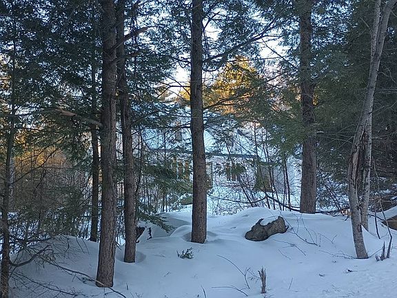 3rd image of 111 Chick Rd