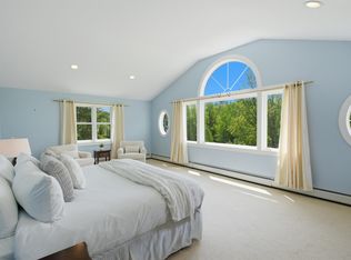 42 Blackberry Lane, Jamaica, VT 05343