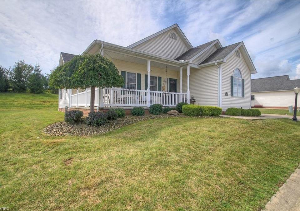 1st image of 1863 Mallard Ln #1863