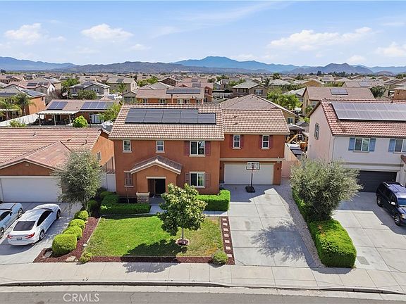 3rd image of 3439 Joshua Tree Ct