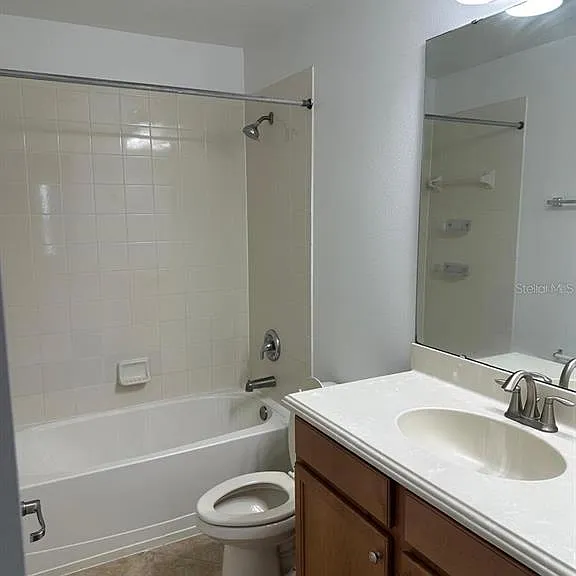 1900 Thetford Cir — Photo 16
