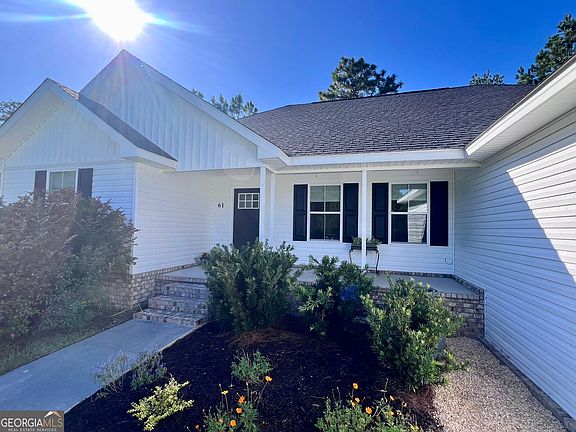 4th image of 61 Esther Way