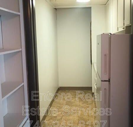 5th image of 891 N 21st St