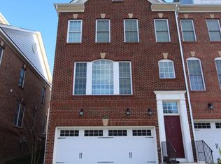 2088 Hutchison Grove Ct, Falls Church, VA 22043