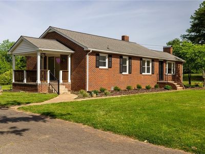 310 Sedge Garden Rd, Kernersville, NC, 27284
