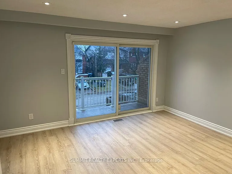 40 Thorsby Ct — Photo 20