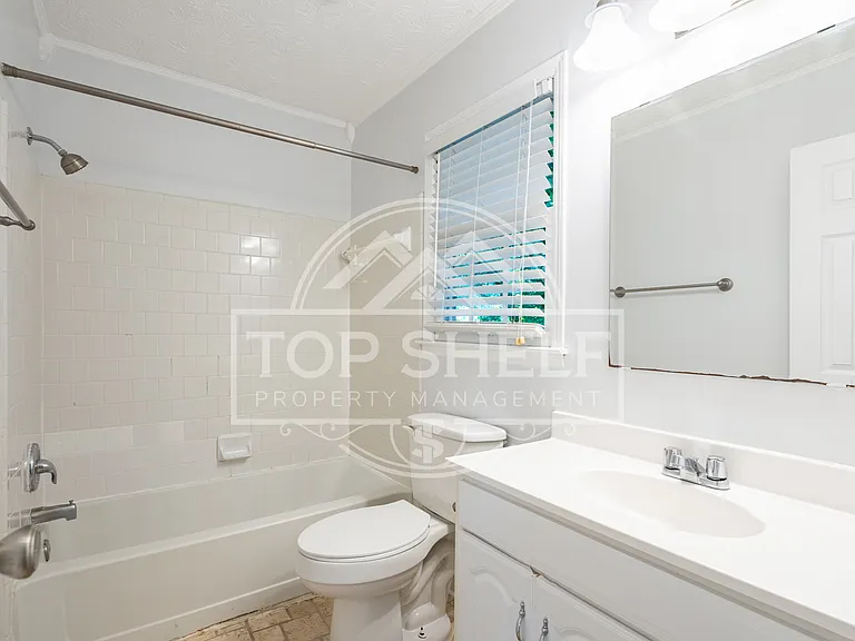 2916 Governors Ct #1 — Photo 21
