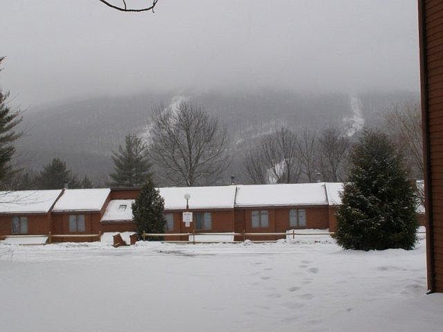 2nd image of 2 Summit Rdg #2M