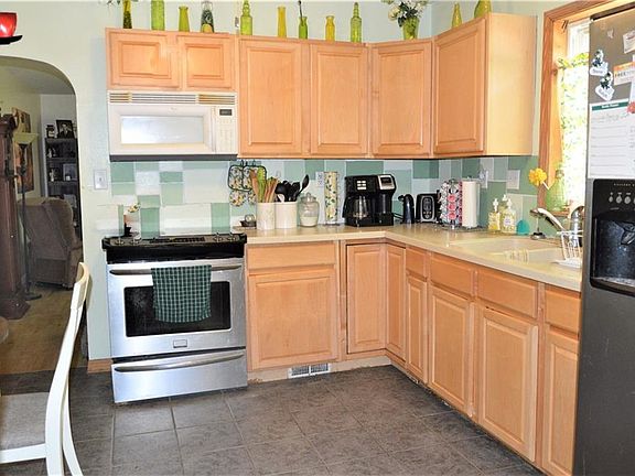 5th image of this home