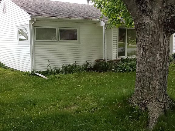 Front of Home
From Left to Right, Bedroom, Living Room, Dining Room, Garage