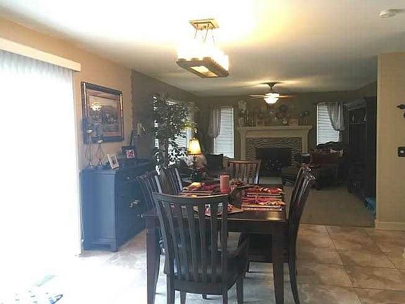 5th image of 18626 Begonia Dr