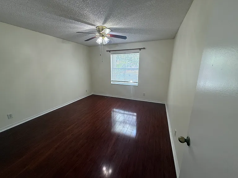 6711 Green Island Cir — Photo 19