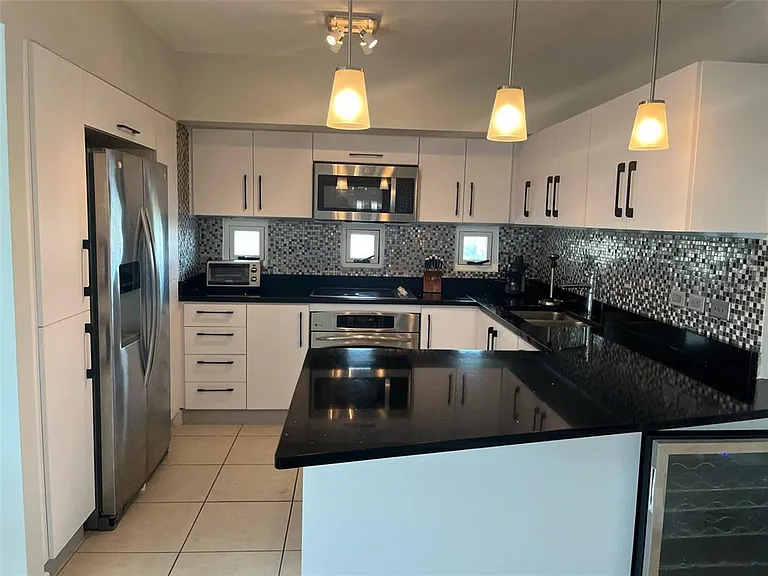 103 Avenue De Diego #1101N — Photo 11