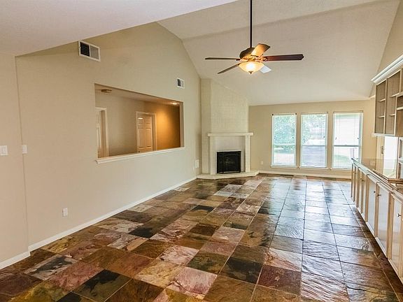 5th image of 22935 Benbury Dr