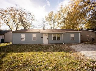 43 Drexel Dr, Cahokia, IL