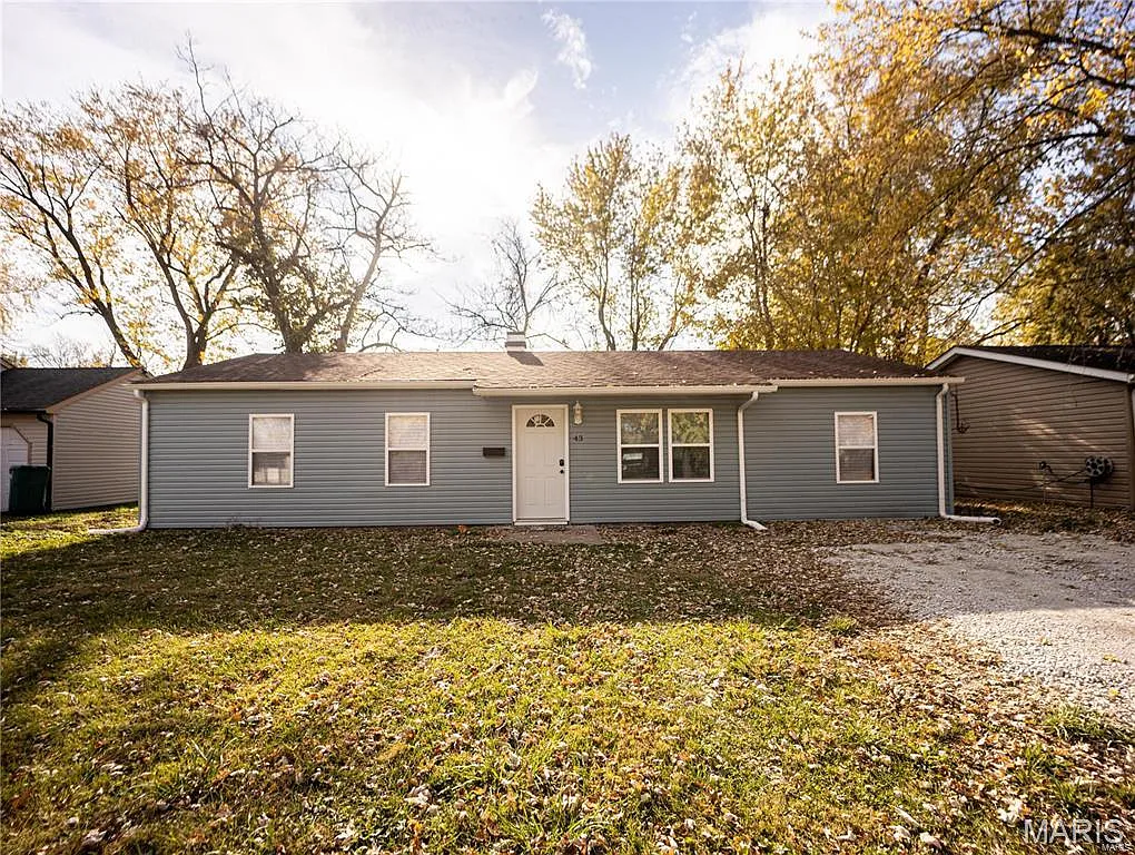 43 Drexel Dr photo 1