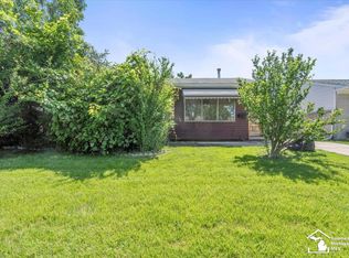 1243 Windham St, Westland, MI 48186