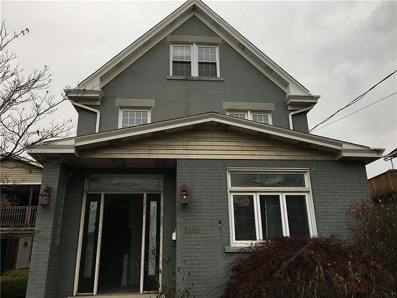 2100 West St photo 1