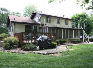 5392 W Quan Wae Dr, Columbus, IN 47201