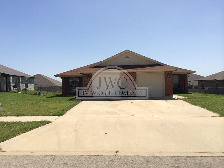 1st image of 2602 Lucille Dr