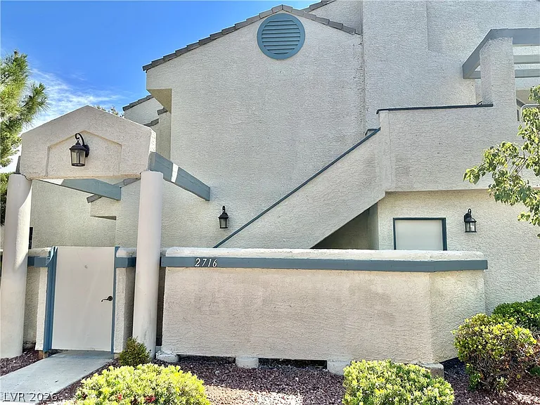 2716 Lodestone Dr — Photo 5