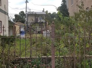 3303 W 38th St, Chicago, IL 60632