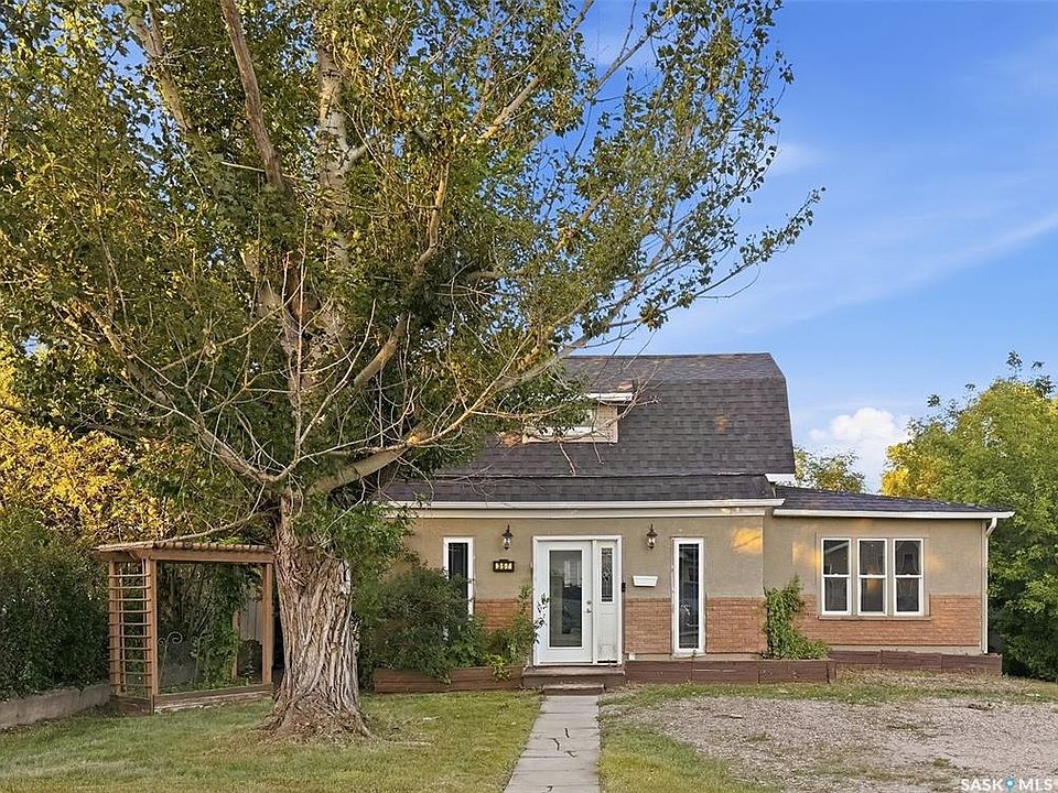1st image of 357 3rd AVENUE NE