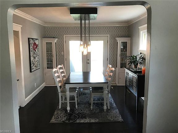 5th image of 2089 Elmwood Ave