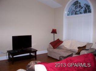 3336 B Ellsworth Dr, Greenville, NC 27834