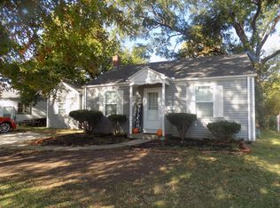 808 Stratford Pl, Neosho, MO 64850