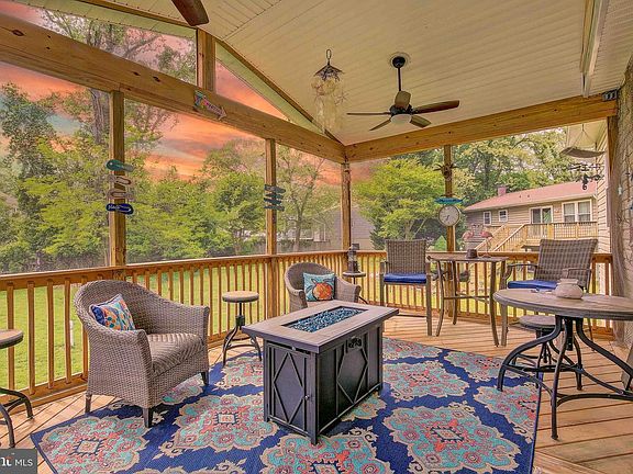 2nd image of 8147 Forest Glen Dr