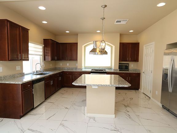 4th image of 6546 Creekside Cellars Ct